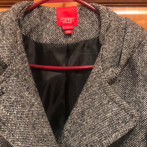 Black and white Coat. Esprit - Picture 2 of 5